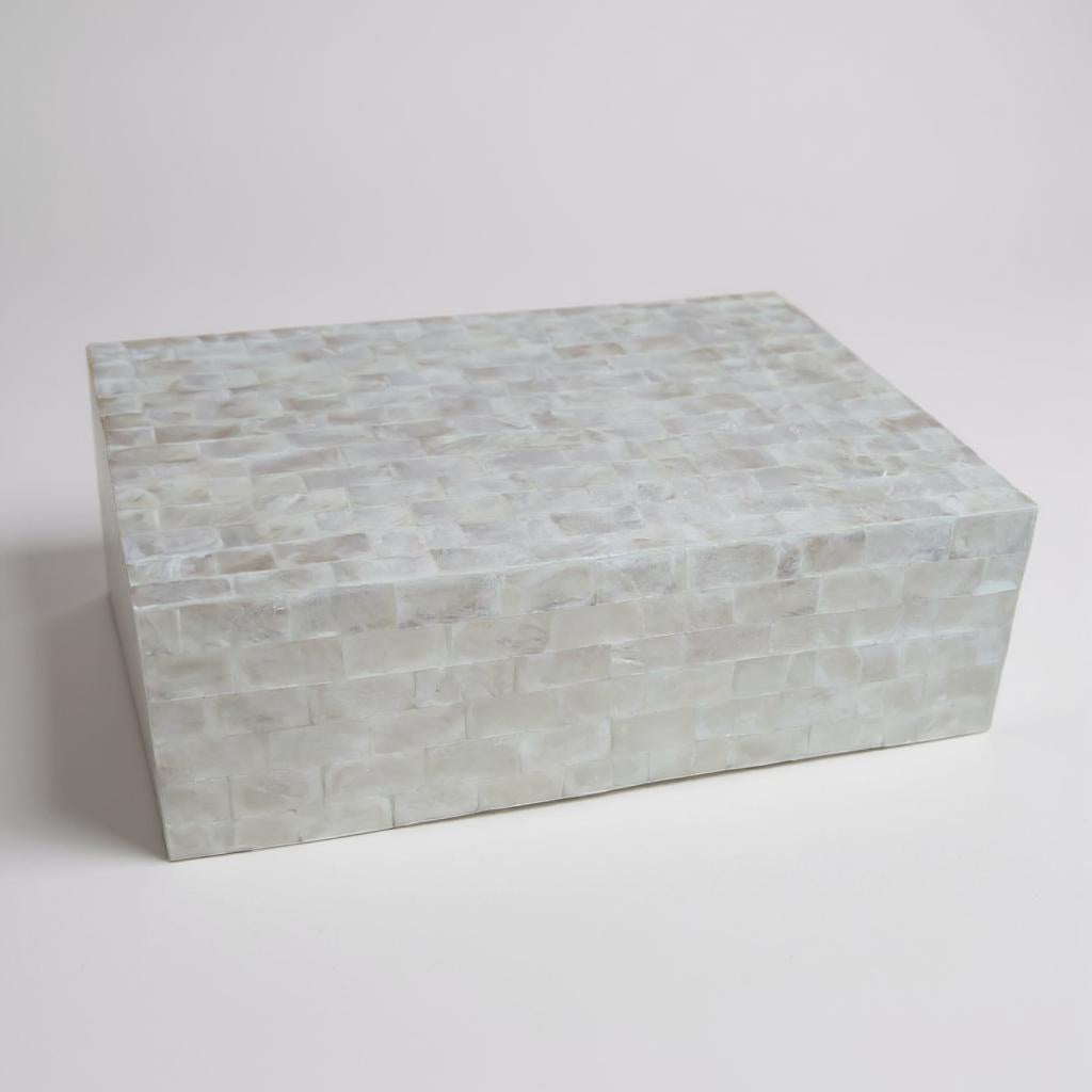 D-LUXE BOX